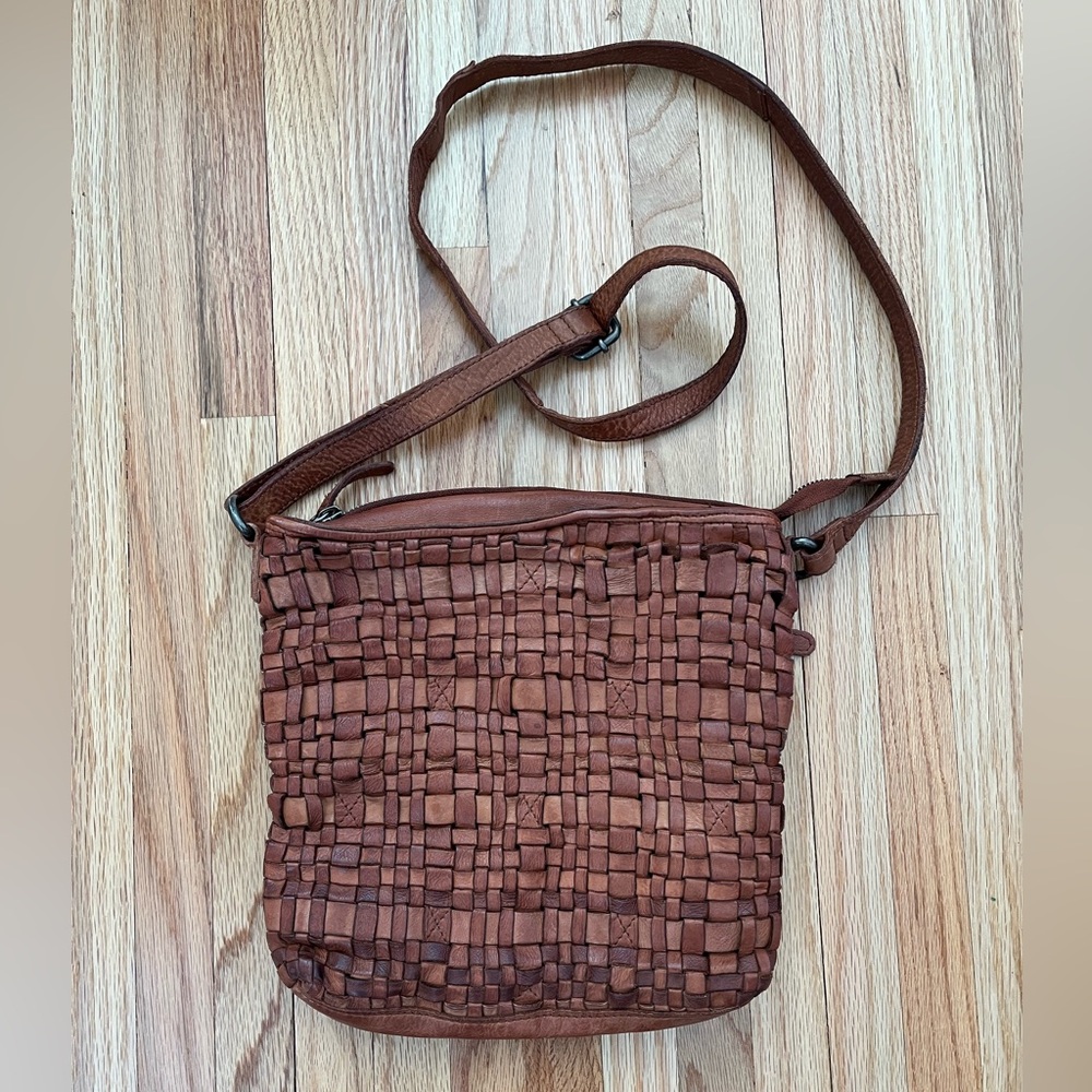Vilencia Holland Woven Crossbody Bag -Anthropologie
